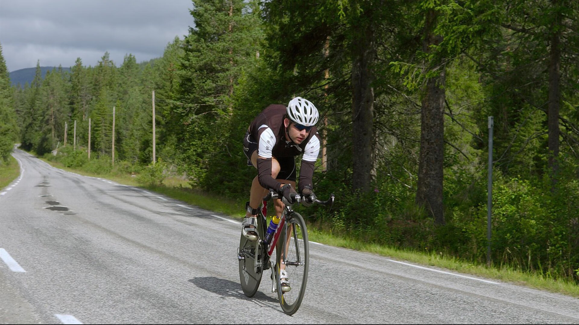中国足球亚冠联赛:北京国安逆转惊喜晋级,燃爆现场,北京国安亚冠进球视频